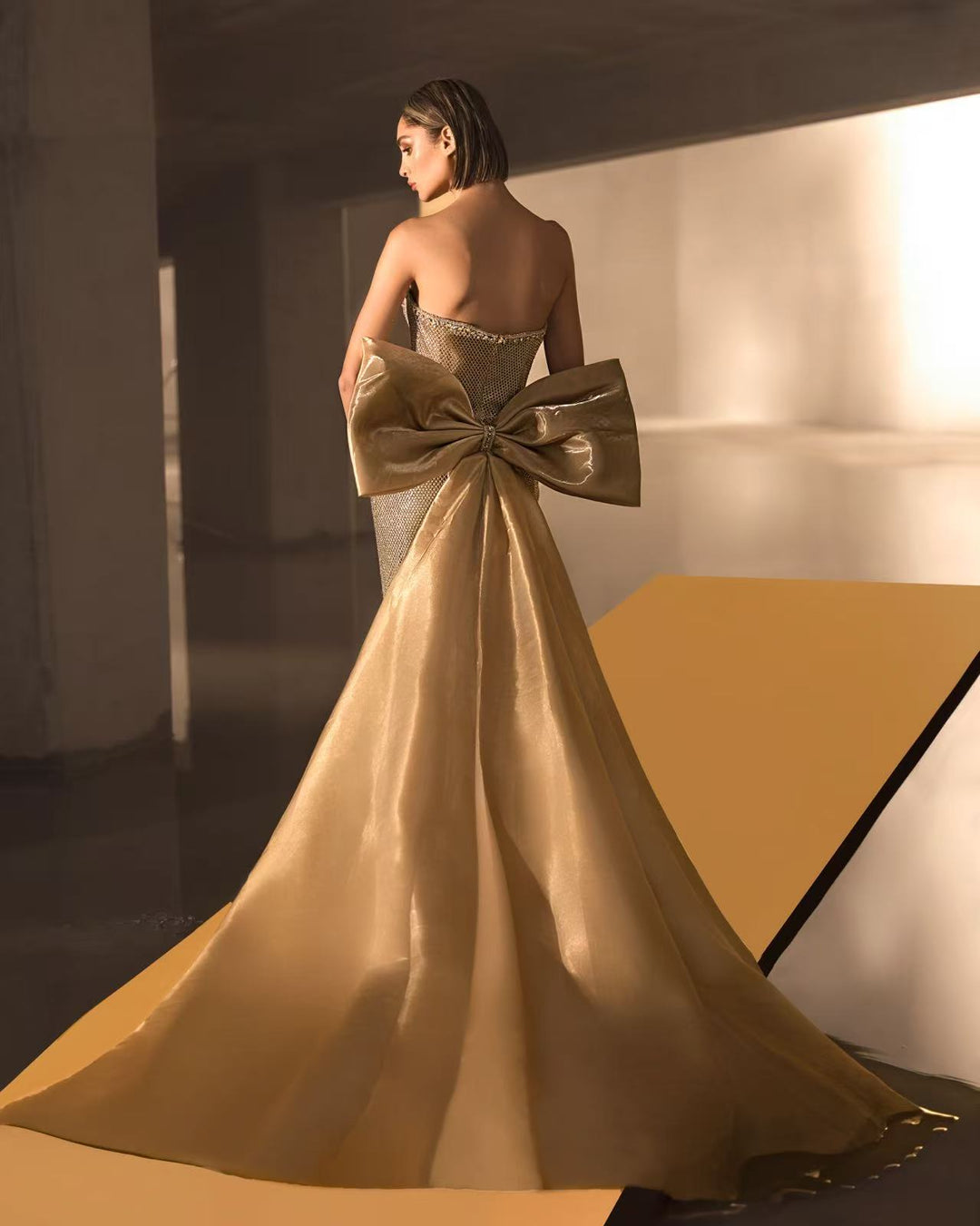 Style 16107